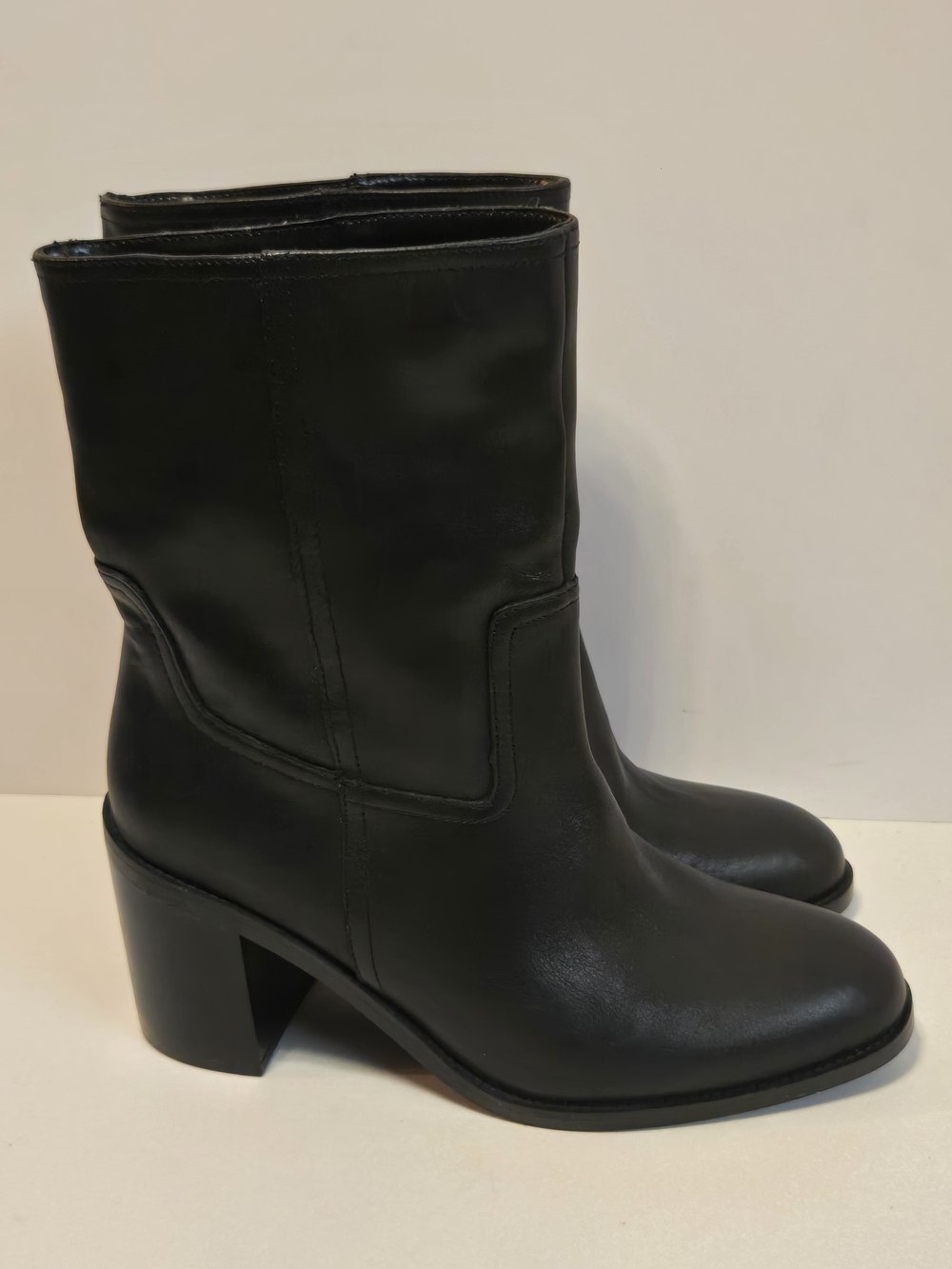Zara Black Mid-Calf Block Heel Leather Boots